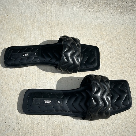 Zara thong slides - Picture 2 of 3